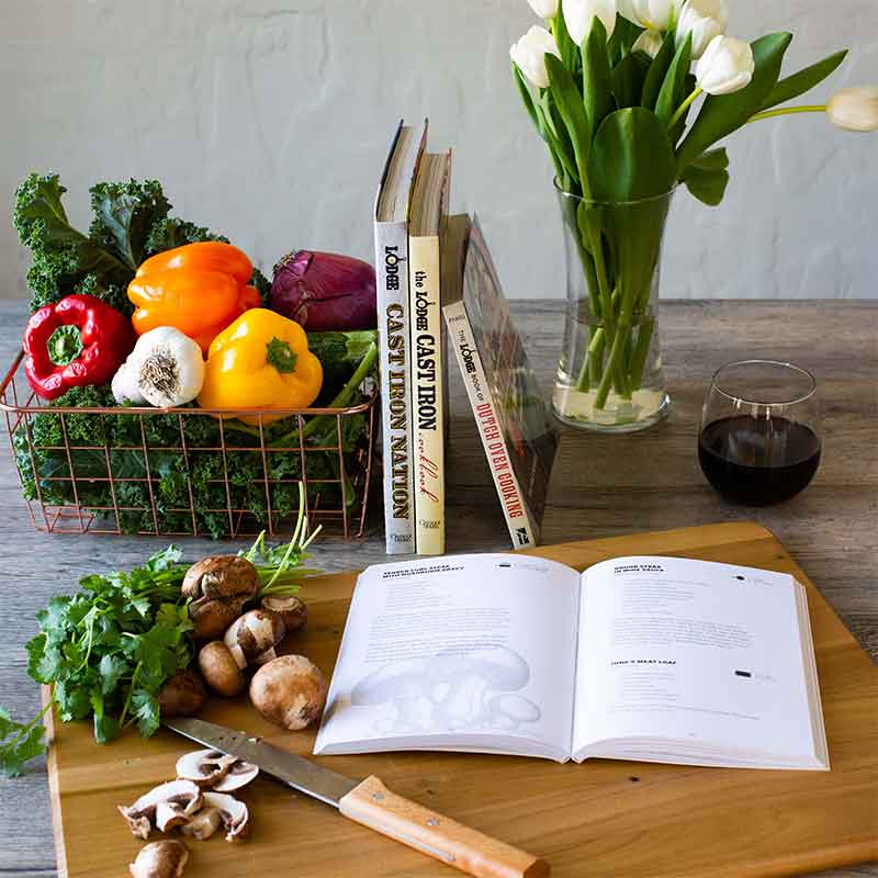 cookbook_800x800_cfbefb6f-4ed4-473d-a82b-9a5571b6d807.jpg